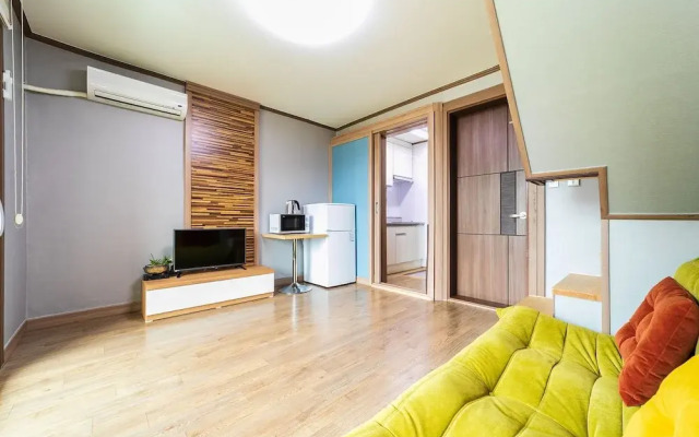 Uljin Dolbit Pension