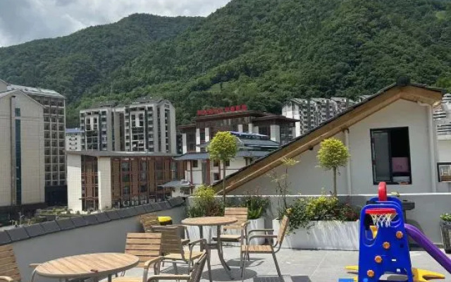 Yan Qi courtyard light luxury residential quarters – Outside – Shennongjia