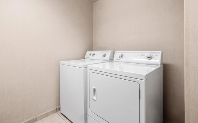 Eastgate Hotel, BW Signature Collection