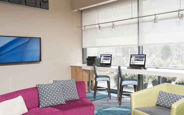 SpringHill Suites Chicago O'Hare by Marriott