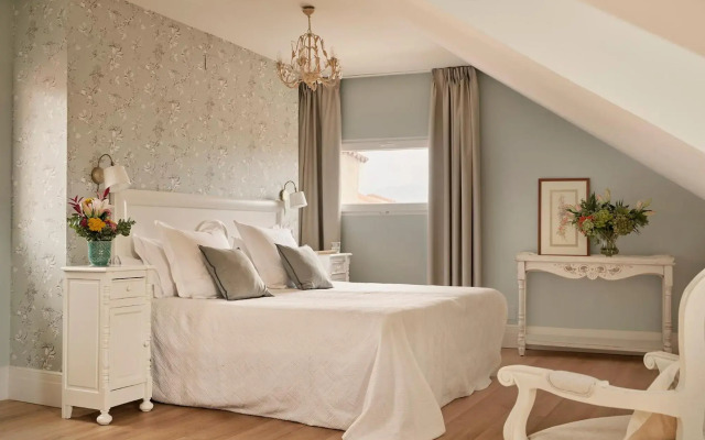 Hotel Infanta Isabel