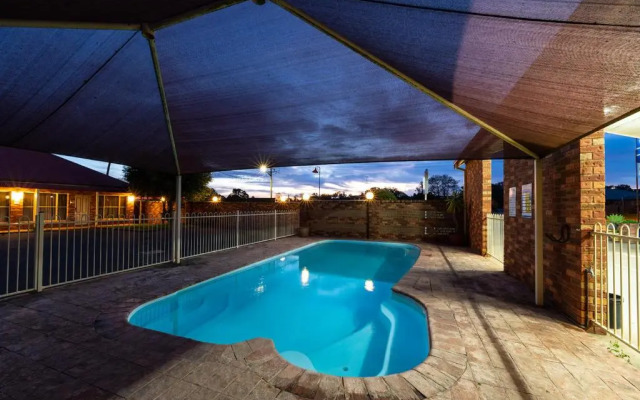 Comfort Inn Parkes International