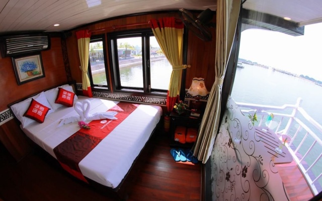 Peace Charm Cruise – Guest Rooms – Ha Long