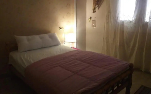 Pyramid Giza City Inn