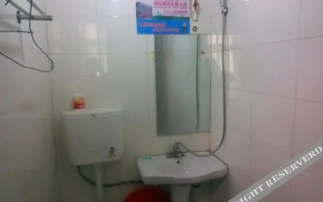 Moon Bay Hostel