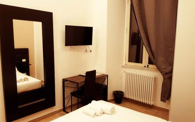 Cairoli Rooms