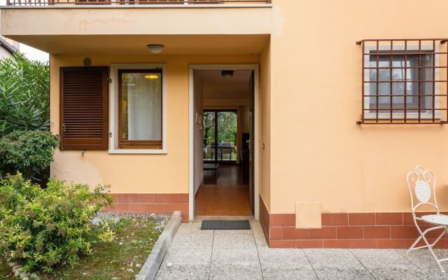 Beautiful Apartment With Scenery Near Lake Garda
