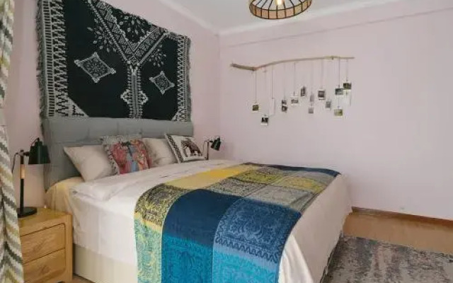 Xi'an Beilin·Yongning Gate· Locals Apartment 00167090