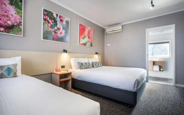 Ferntree Gully Hotel
