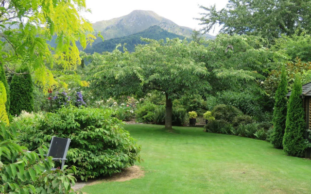Marchmont Gardens