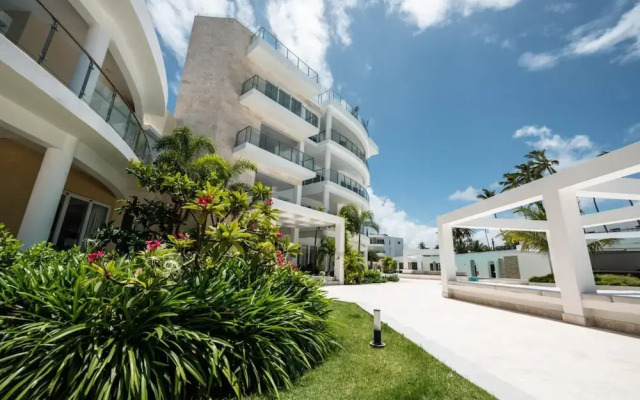 Stylish 3-bedroom Apartment Near the Bavaro Beach
