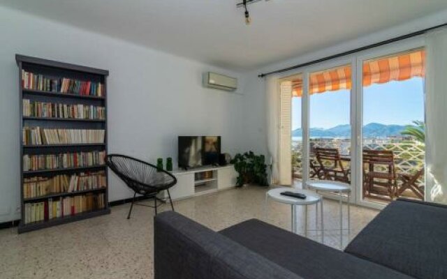 Superb apt in Cannes - Sea view - 6 people