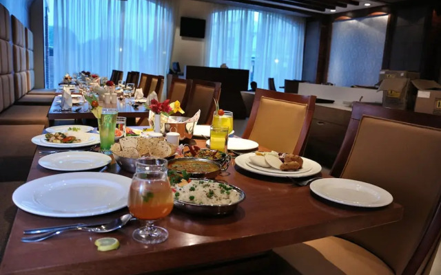 Cambay Sapphire Neemrana