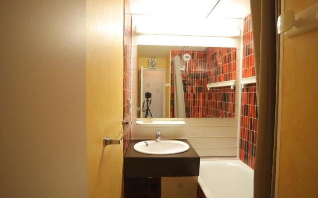 Appartement Auris, 1 pièce, 4 personnes - FR-1-297-6