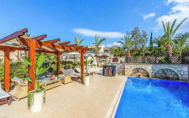 Petrides Villa
