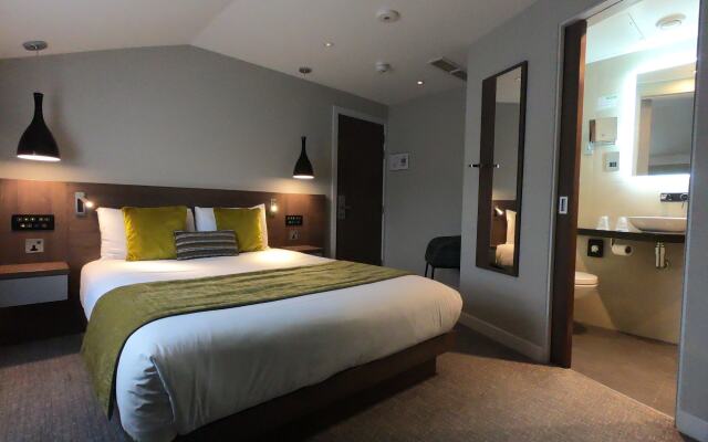 Best Western Plus Delmere Hotel