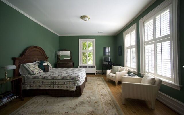 The Peter Herdic Inn