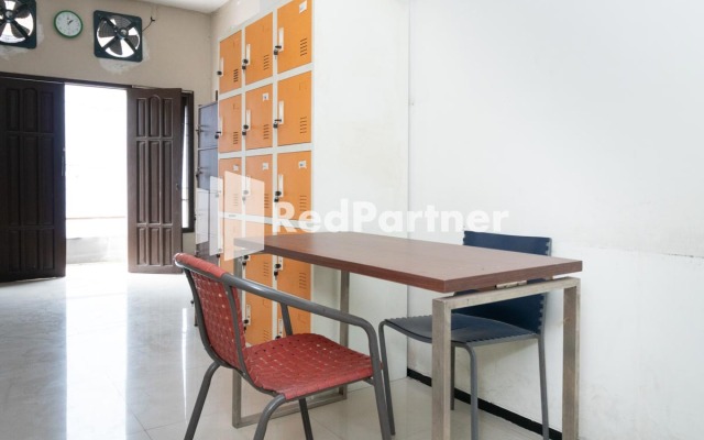 Siwalankerto Resindence Syariah RedPartner