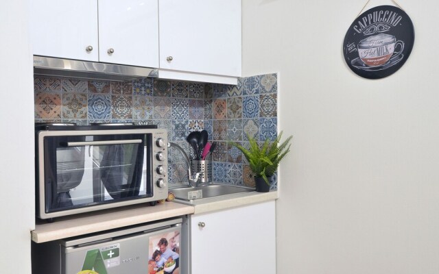 Agia Paraskevi, a cozy and minimal retire