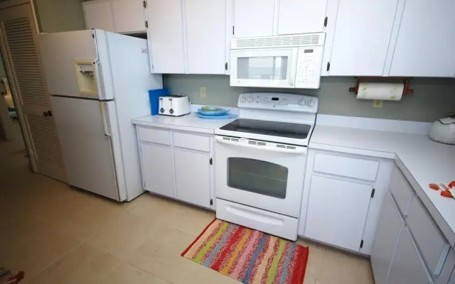 Schooner Point A204 Apartment 3