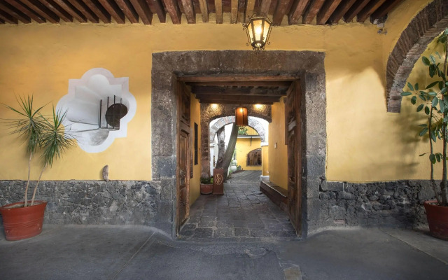 Suites Los Camilos - Adults Only