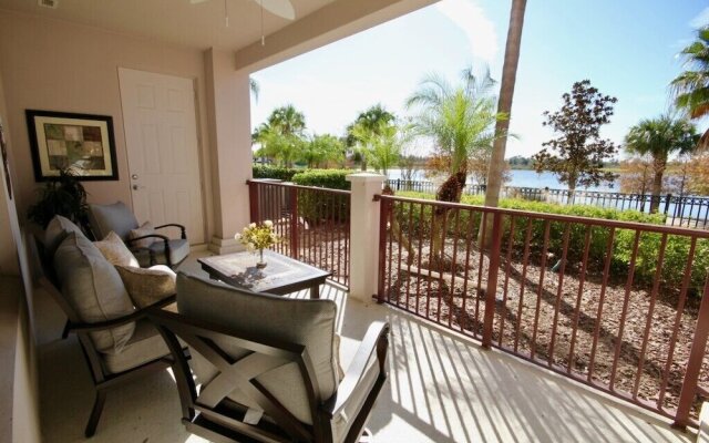 Lake View Joy 2 Bedroom Condo