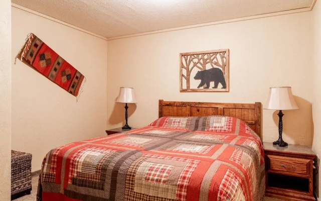 Trapper 5, West Yellowstone