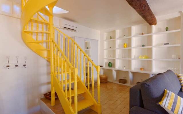 Granet Private Duplex Apartment