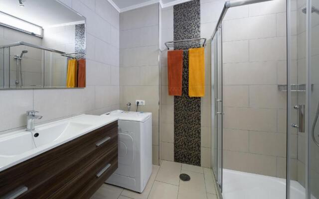Ocean view apartments Las Flores I