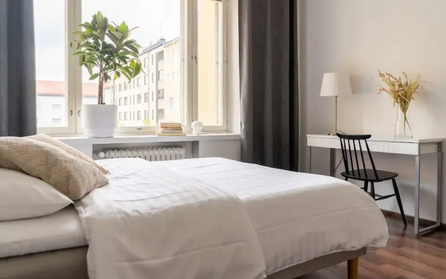 Two Rooms up to 5 Guests