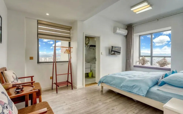 Tengchong Two Suite Guesthouse