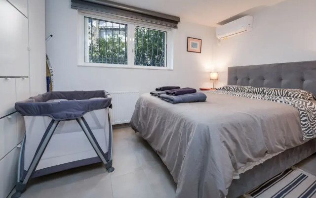 Glyfadas Luxury Design Apartments