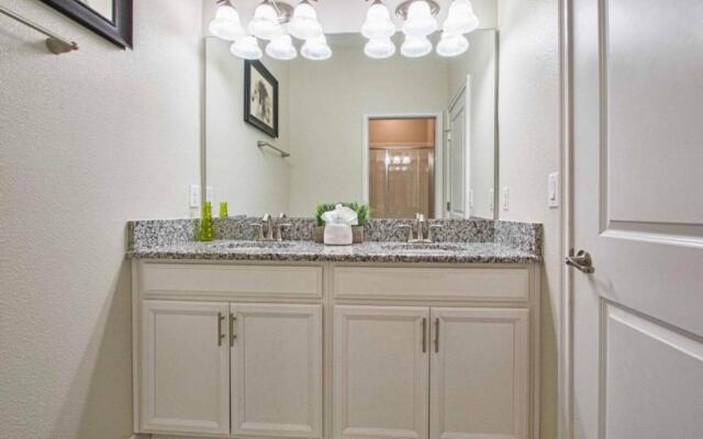Champions Gate 5 Bed Townhouse w Splashpool - 4976CG