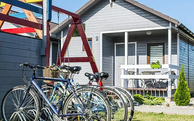 Holiday Cottages, Jezierzany