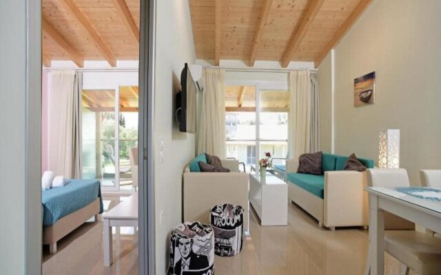 Palapart Gikas Suites And Studios