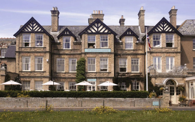 Wentworth Hotel