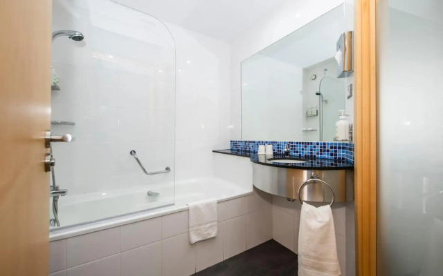 Holiday Inn Express Barcelona City 22@ by IHG
