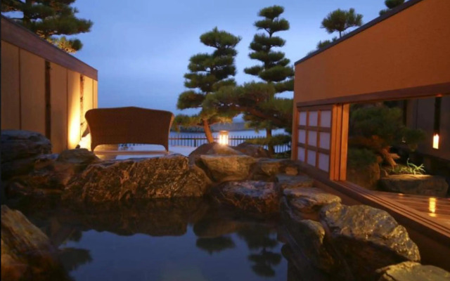 Hotel New Awaji