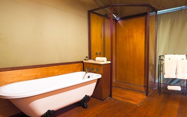 Aha Thakadu River Camp