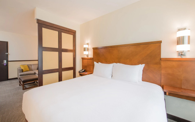 Hyatt Place Charleston Airport/Convention Center