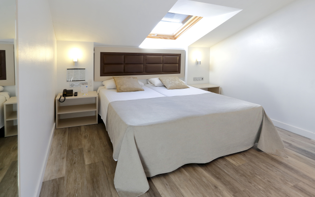 Hotel Santa Rosa, Blue Hoteles