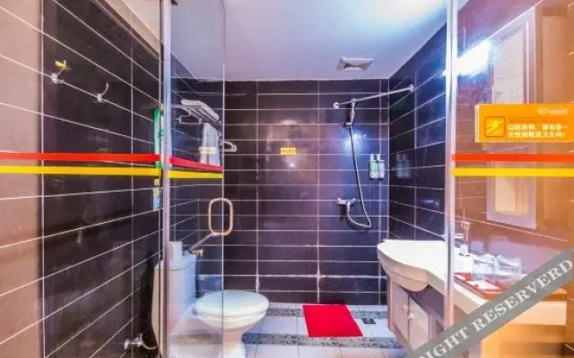 Merry Home Hotel