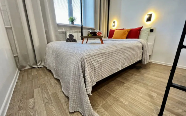 Диван и Чемодан на ул. Вокзальная магистраль, 2