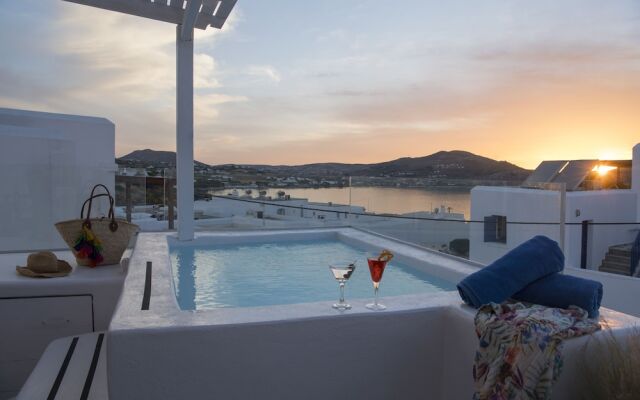 Ammos Luxury Rooms & Home