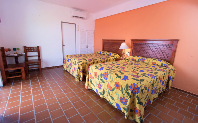 Decameron Los Cocos Guayabitos, Ramada All Inclusive Resort