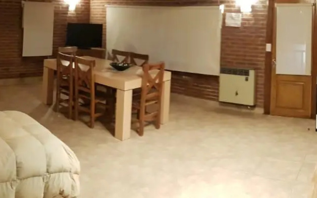 Rey del Bosque Apart Hotel