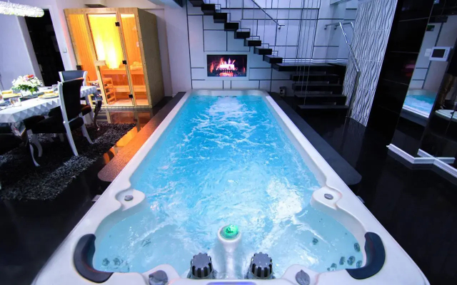 Luks Lofts Hotel & Residences