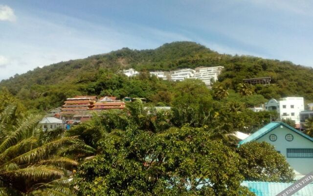 Le Thalassa Guesthouse