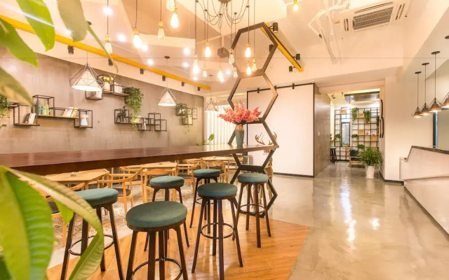 Suzhou Meet Su Hotel