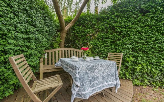 Charming Golders Green Home by Hampstead Heath